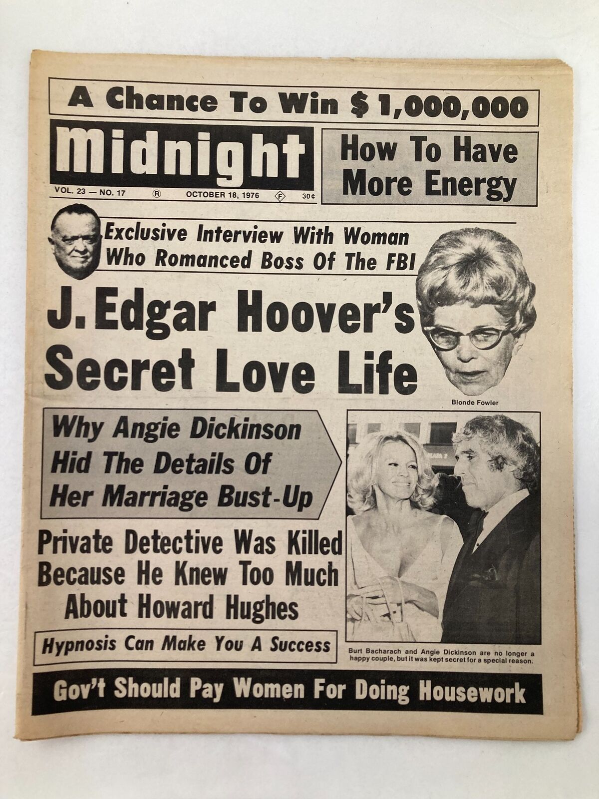 Midnight Tabloid October 18 1976 Vol 23 #17 Burt Bacharach and Angie Dickinson