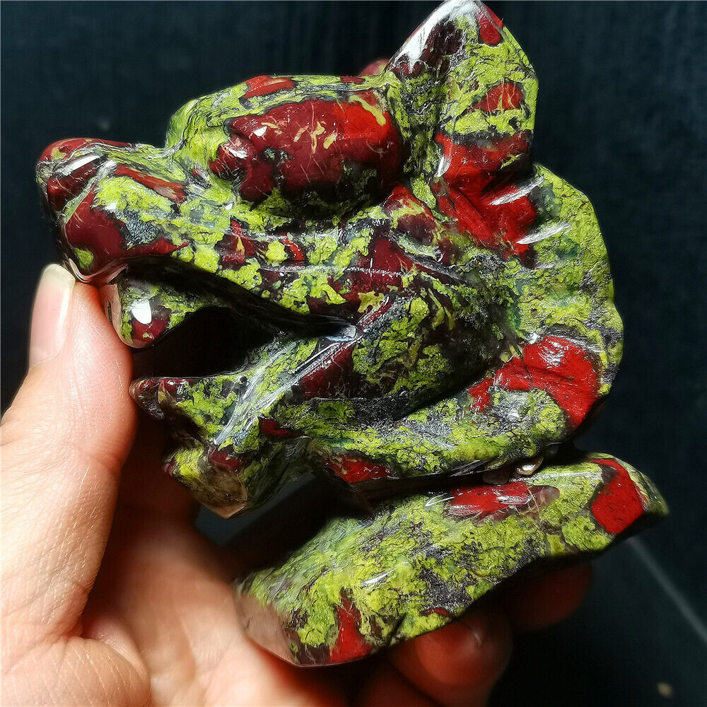TOP 424G Natural Dragon Blood Stone Jasper Hand-Carved Tiger Head Healing WD855