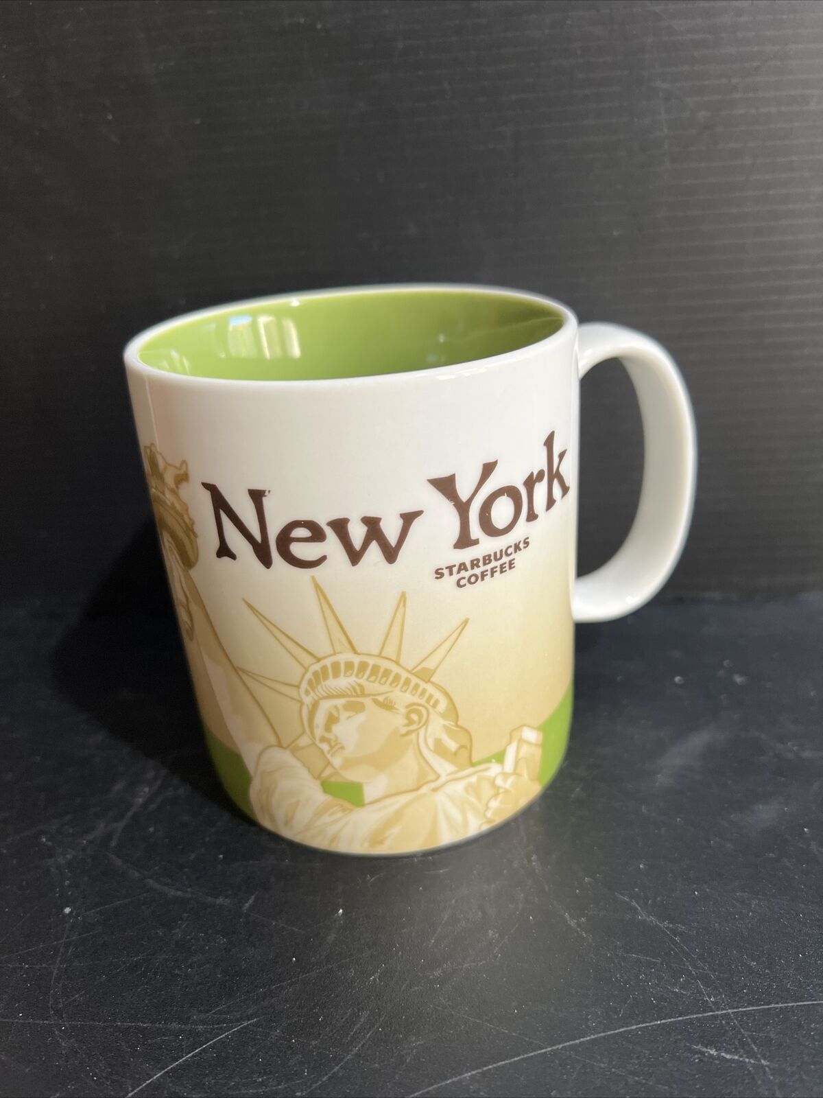 2009 Starbucks New York City Collector Series Coffee Mug 16oz Statue Of Liberty