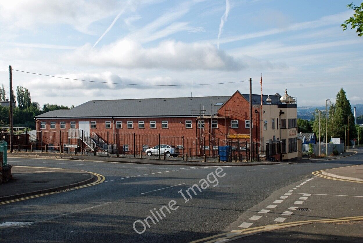 Photo 6x4 Vicar Street, Dudley Dudley\\/SO9390 View of the junction with M c2010