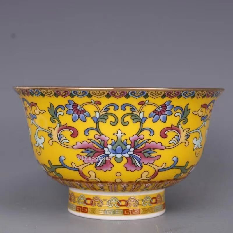 4.6 in Chinese Antique Qianlong Year Colorful Flower Porcelain Bowl