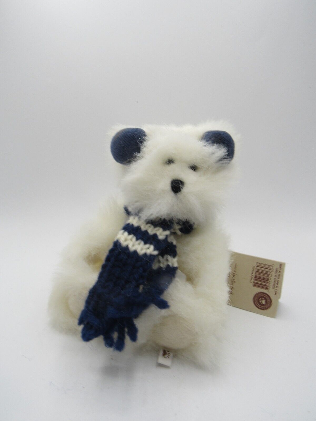 Boyds Bears A Berry Tale Let it Snow in box