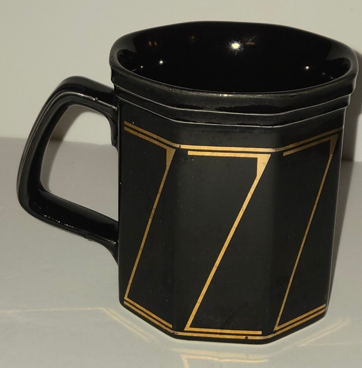 Black Gold Z Octagon Coffee Mug 8 Sided EUC 