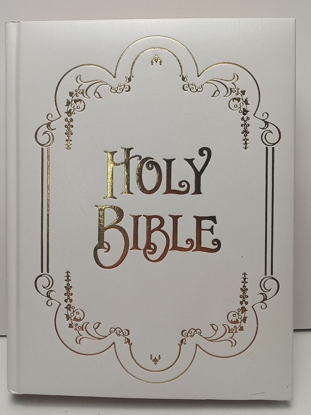 Holy Bible King James Version Family Record Edition 1985 White New  Unused Large