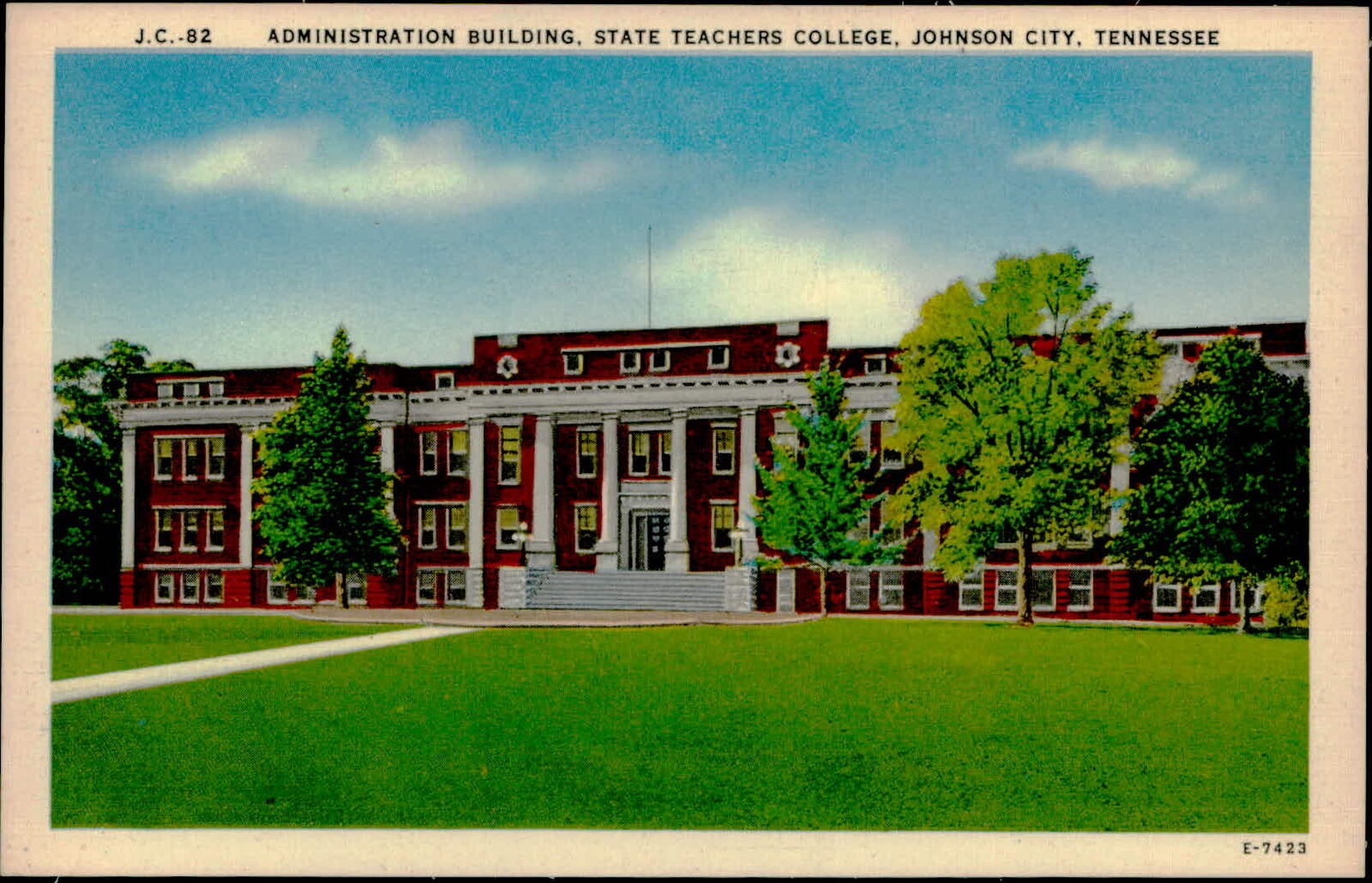 Postcard: J.C.-82 LEE 888 ADMINISTRATION BUILDING, STATE TEACHERS COLL