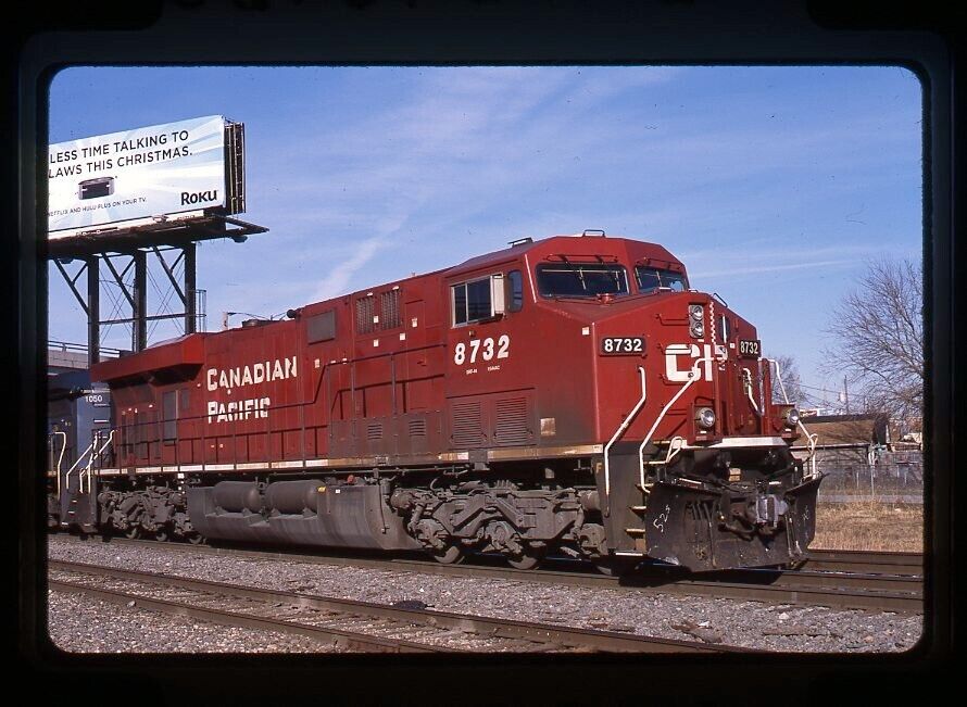 Original Railroad Slide CP Canadian Pacific 8732 ES44AC at Bedford Park, IL