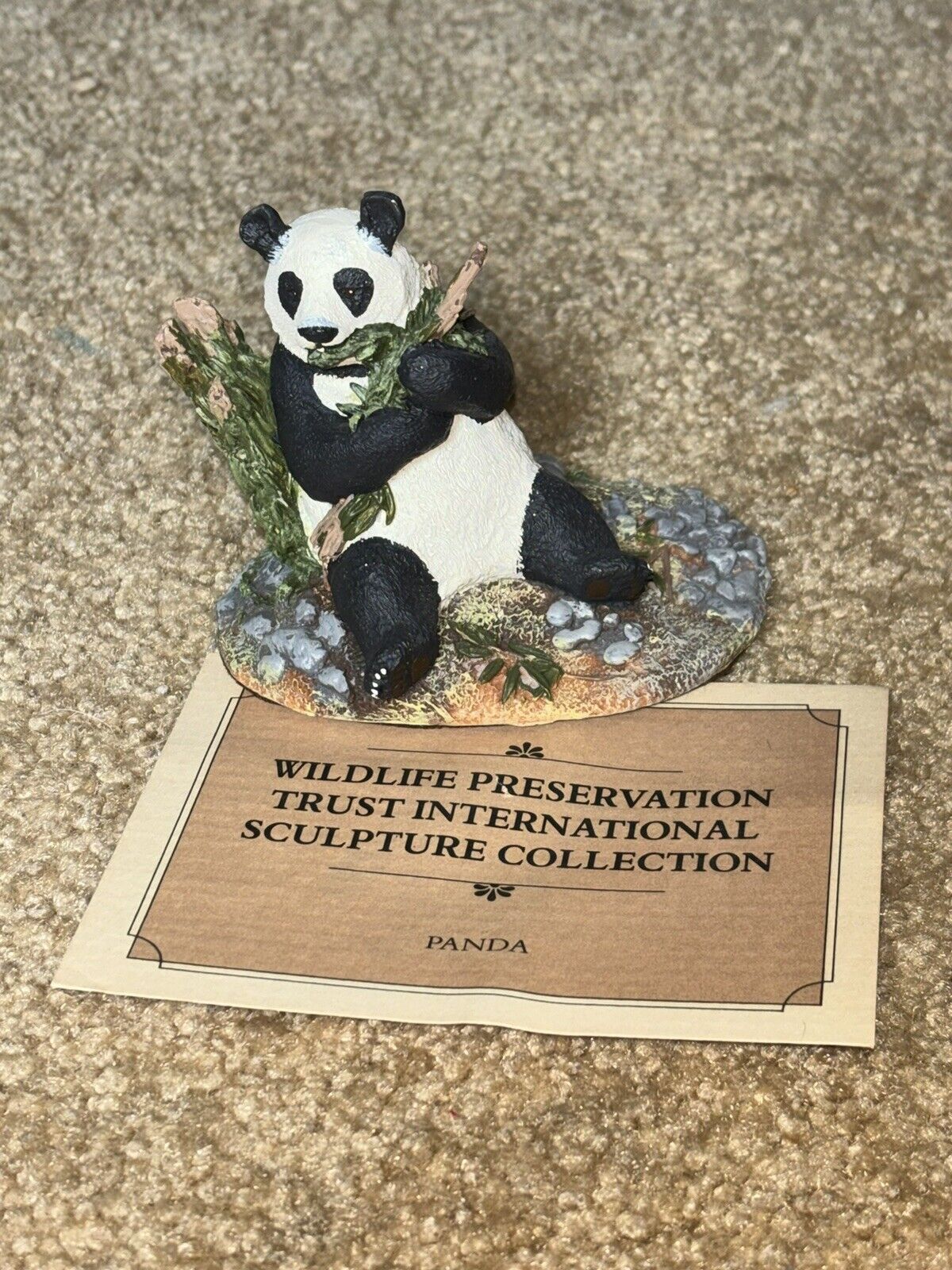 Franklin Mint Wildlife Preservation Trust Giant Panda Sculpture 1987 Figurine