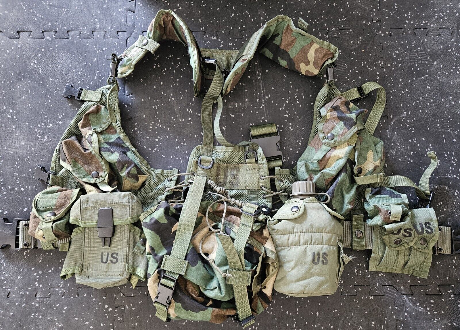 US Military Load Bearing Vest Enhanced Woodland BDU Camo Tactical Vest LBV MINT