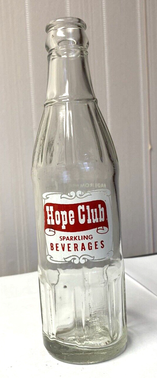 Vintage Soda Pop  Bottle  -ACL   Hope Club,  Providence, R.I.  -  8  oz