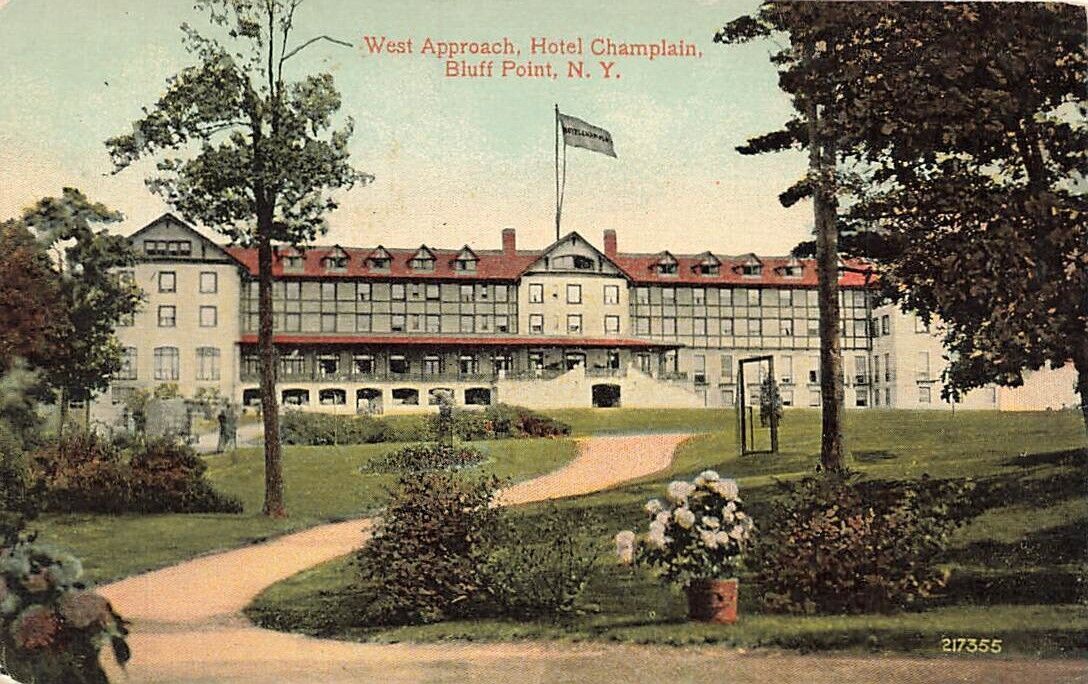 c1910 West Approach Hotel Champlain Bluff Point NY P421