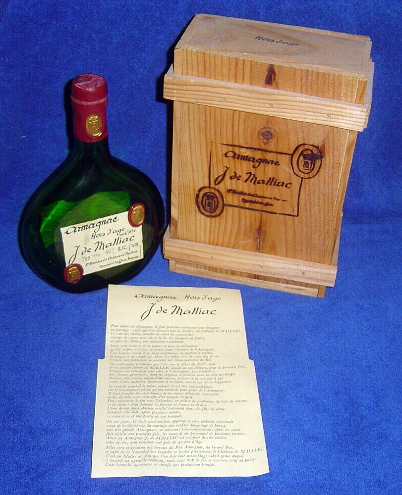 Vintage Armagnac Bottle-J.de Malliac Hors D\'age No 6/610. Original Box & Insert