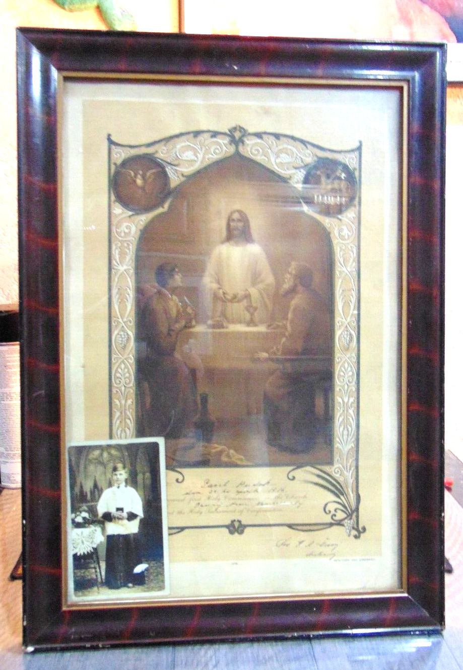 VTG. Religious Holly Communion Cetificate 1916 Tortis Shell Looking Frame Glass