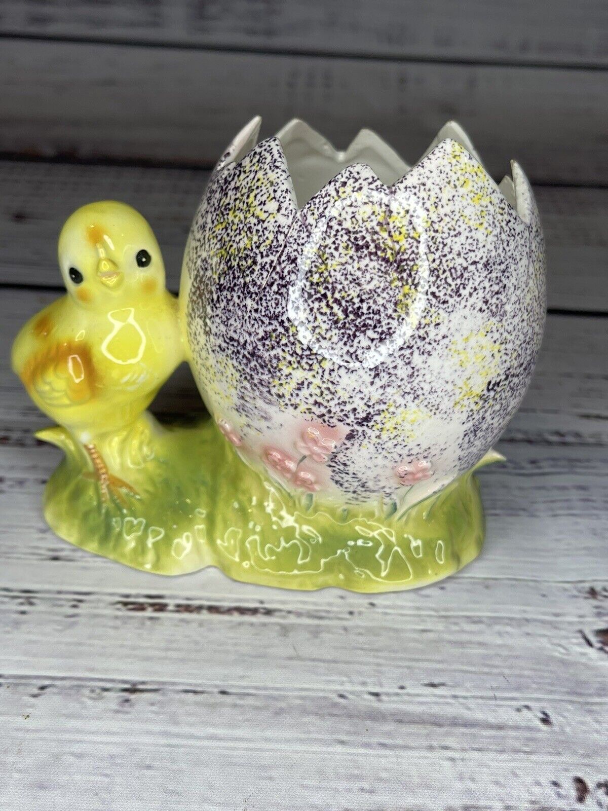 Norcrest Vintage Easter Broken Egg and Baby Chick Chicken Pink Speckled Planter