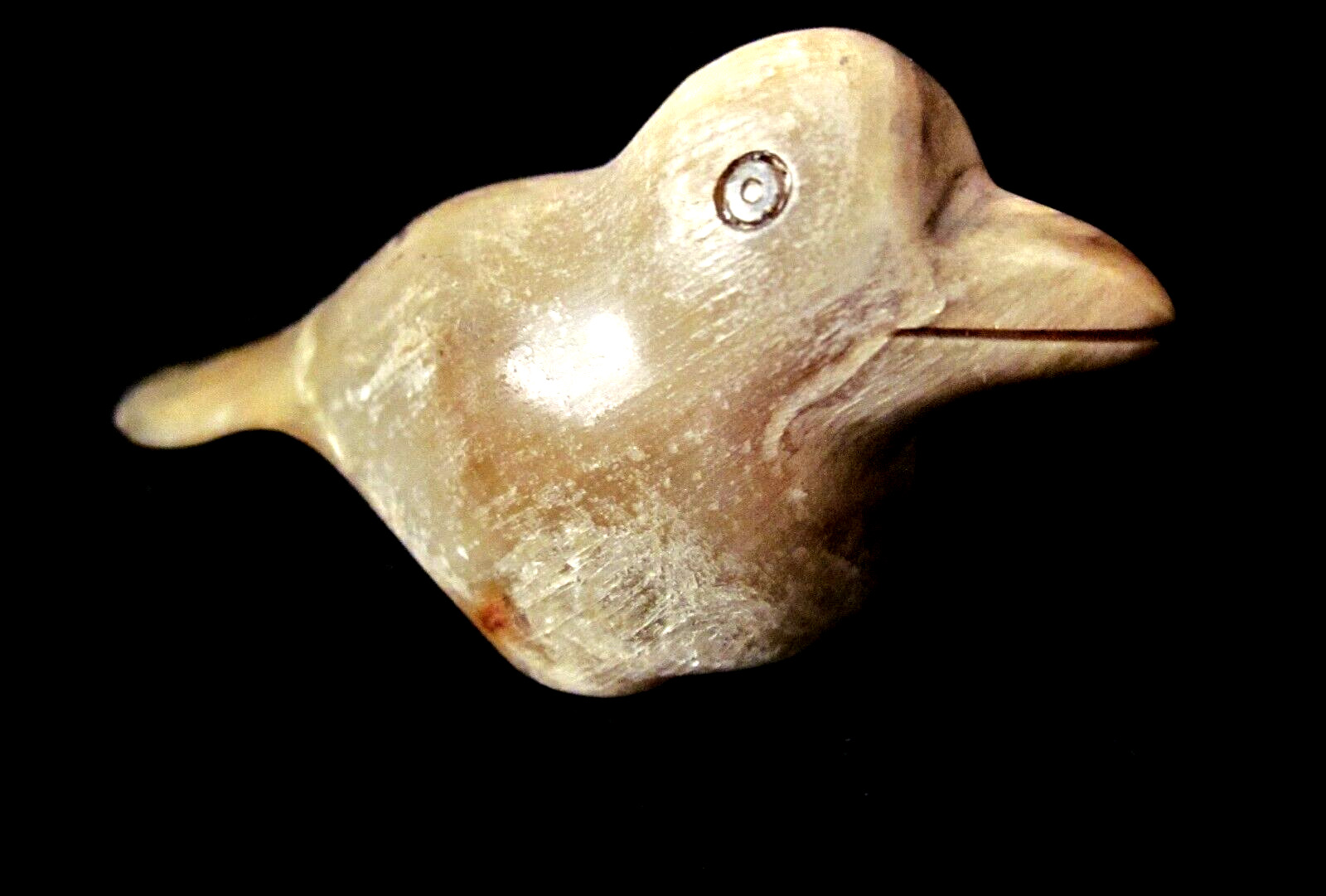 Vintage Folk Art Hand Carved Bird Crafted From Horn 4”