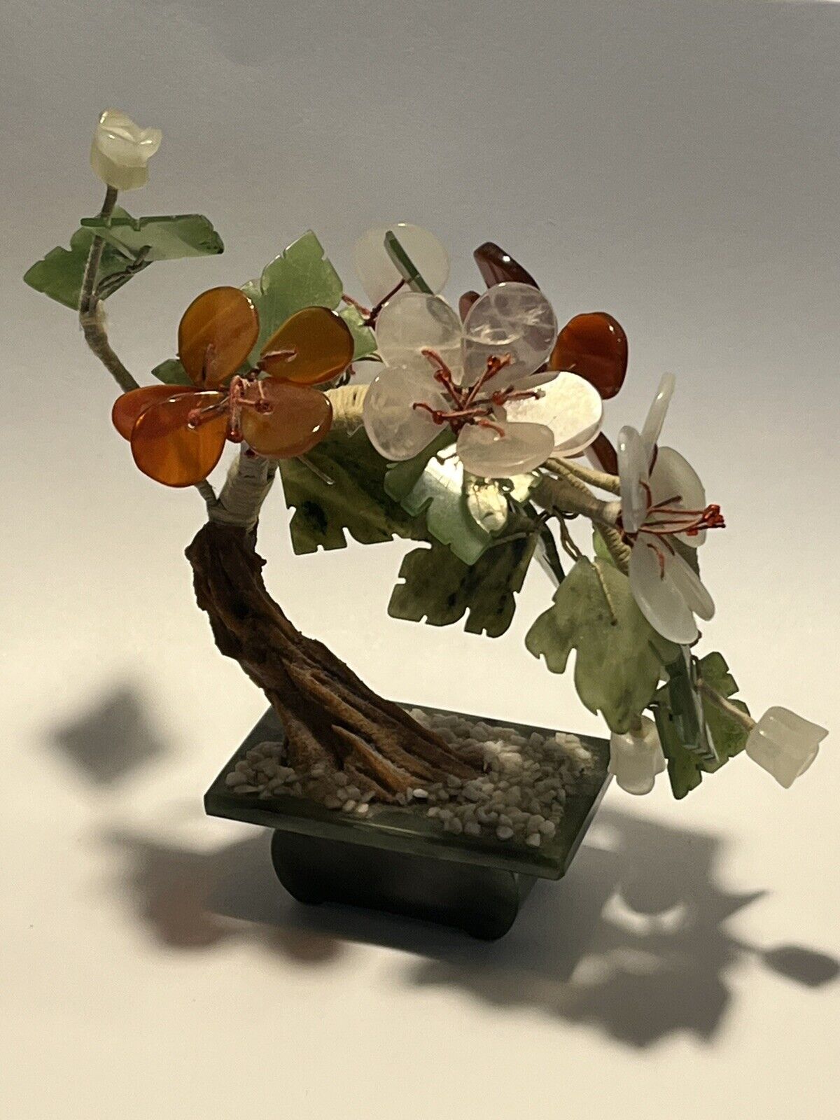 Vintage Jade Quartz Carnelian Polished Stone Bonsai Flower Tree Gemstone Petals