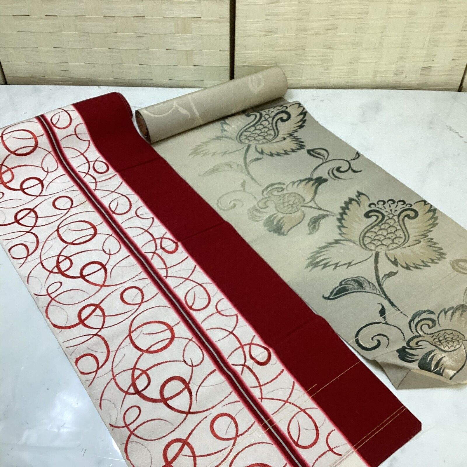 Tanmono Japanese Fabric/cloth/material for kimono red white J-160