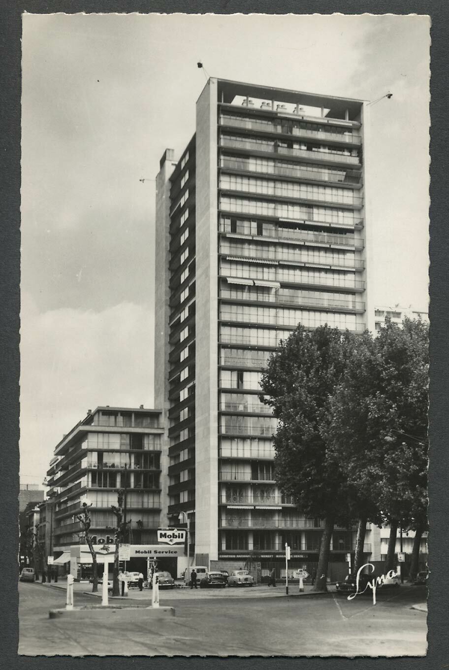 Paris c.1960 RPPC Photo Postcard BOULOGNE BILLANCOURT Immeubles Bd Jean-Jaurès