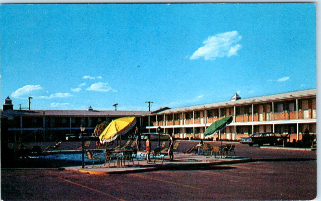 ODESSA, Texas  TX   Roadside  RAMADA INN   Highway 80   ca 1950s   Postcard