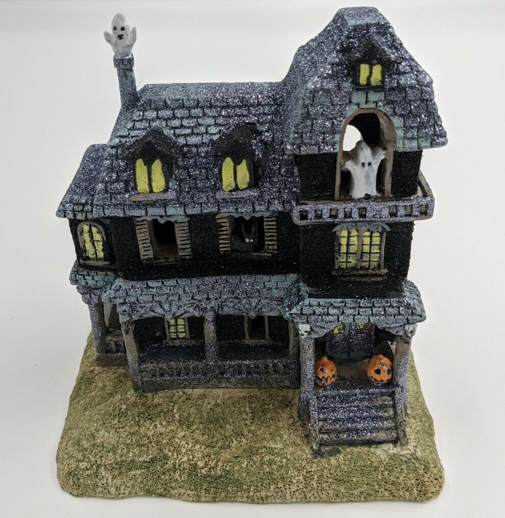 Spooky Town Halloween Mini Haunted House Ghost Lighted House Rare NEW
