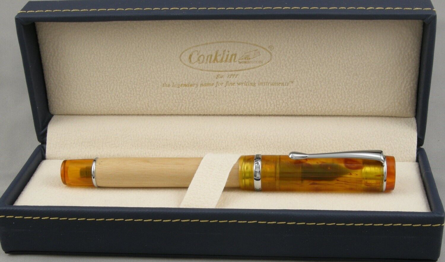 Conklin Duragraph Voyager Special Edition Birchwood & Amber Foutain Pen - NEW