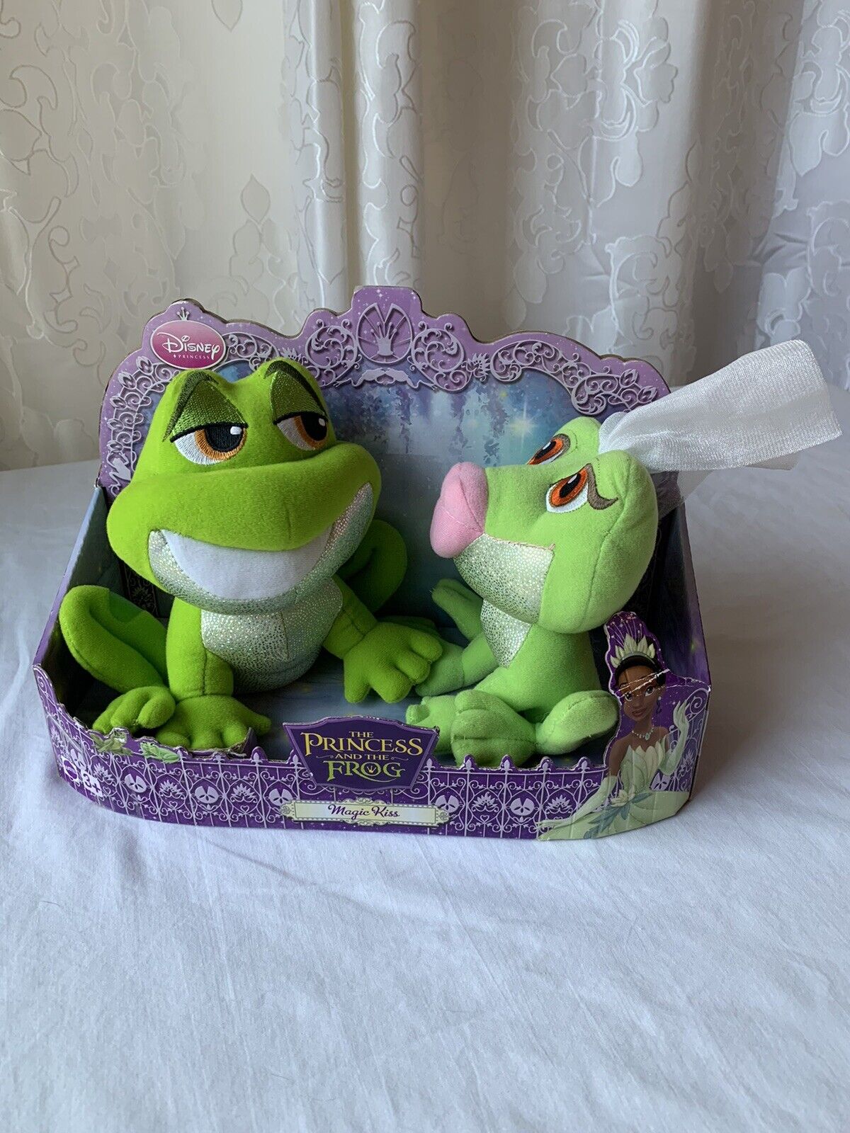The Princess and the Frog Magic Kiss Plush Disney Mattel 2009 Wedding 2 NIB