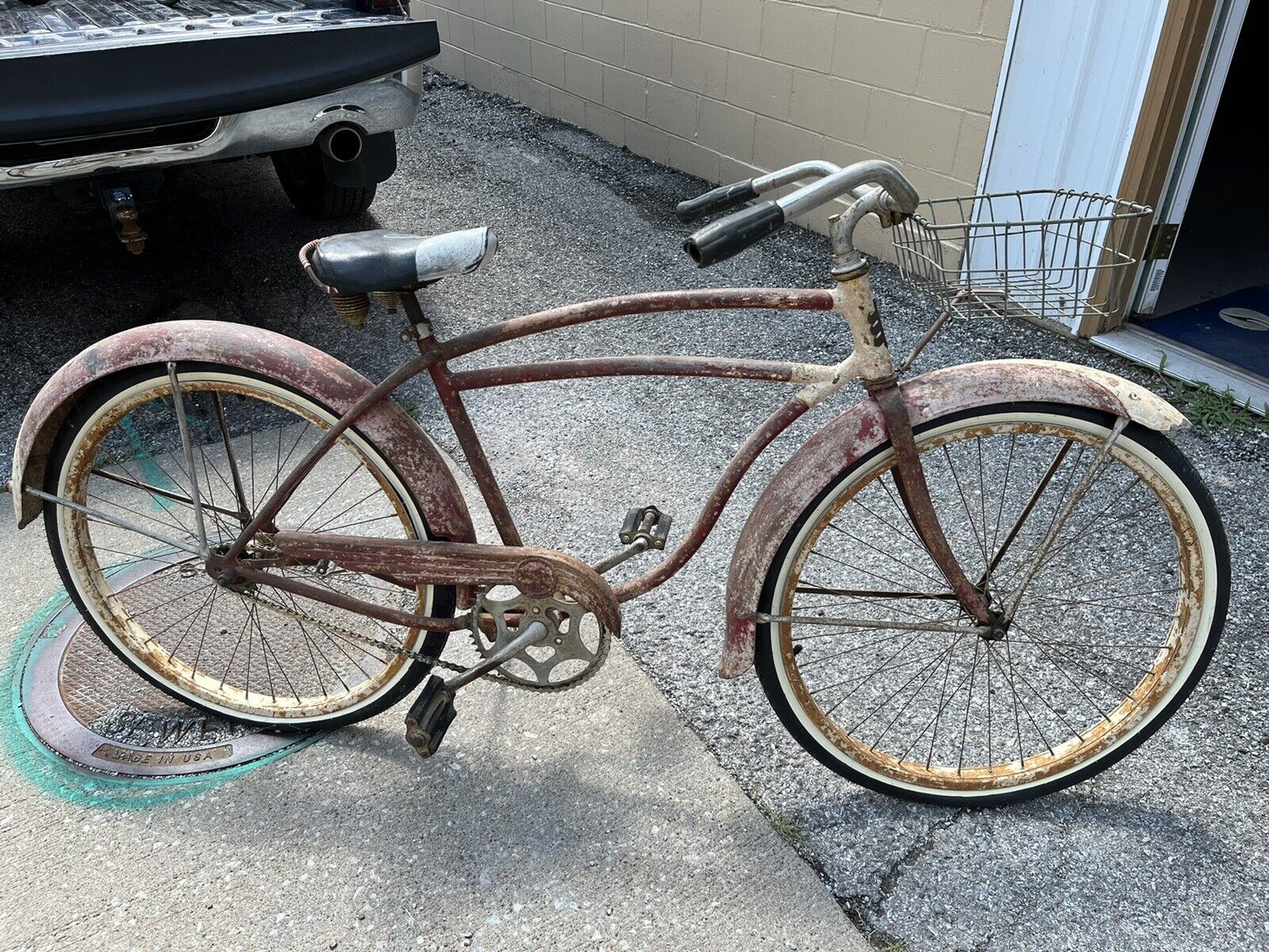 Late 40s? schwinn excelsior Vintage Bike. Only Seen One My Whole Life