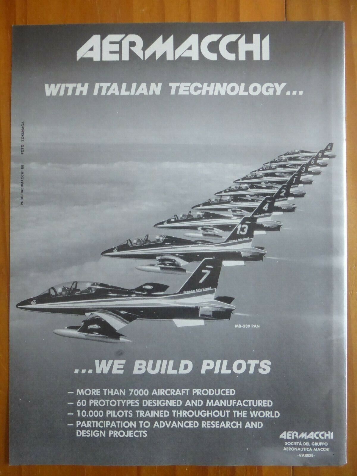 4/1988 PUB AERMACCHI MB-339 PAN ITALIAN AIR FORCE TRICOLOR ARROWS ORIGINAL AD