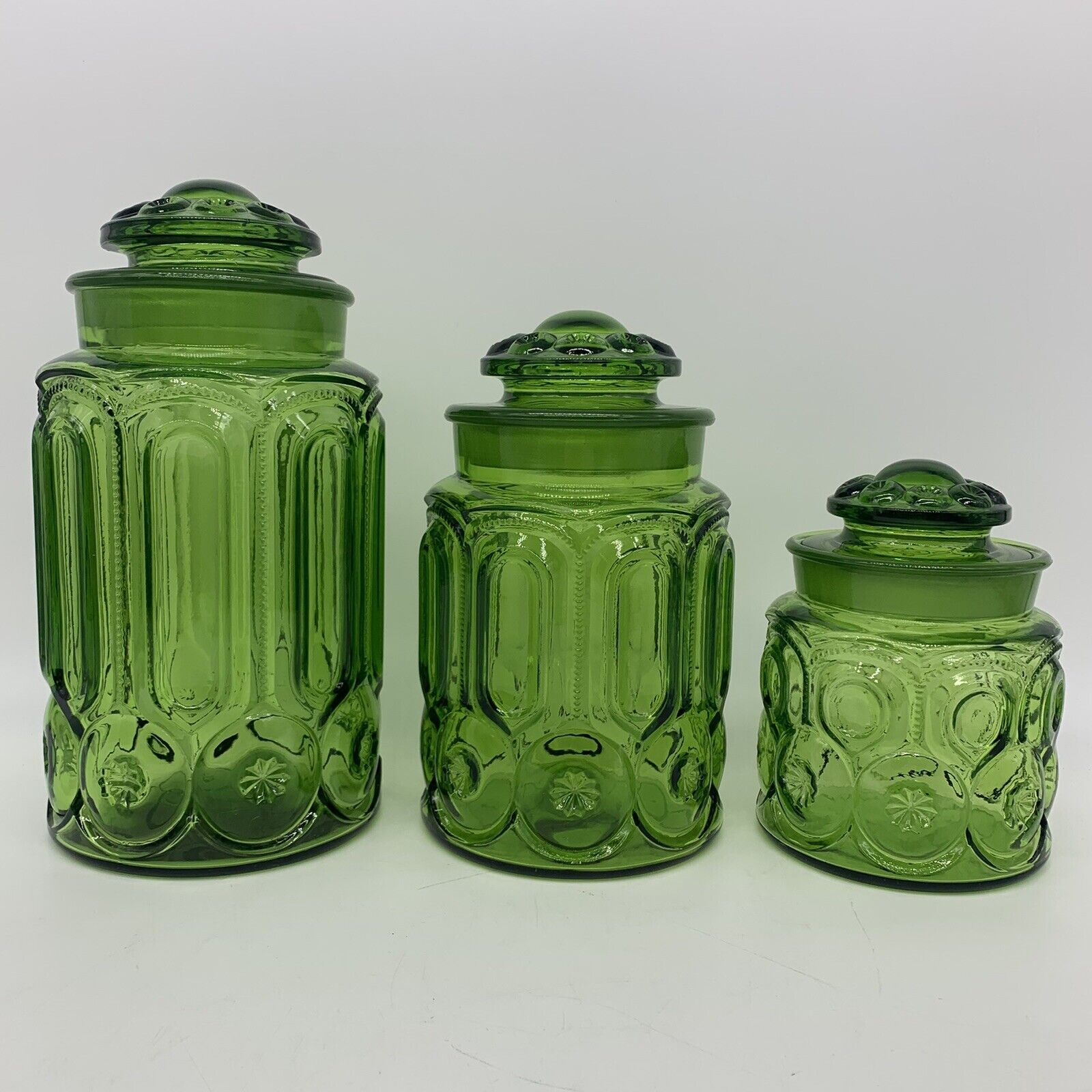 3 pc. VTG 1940s L.E. Smith Moon & Stars Green Glass Apothecary Canister Jar Set