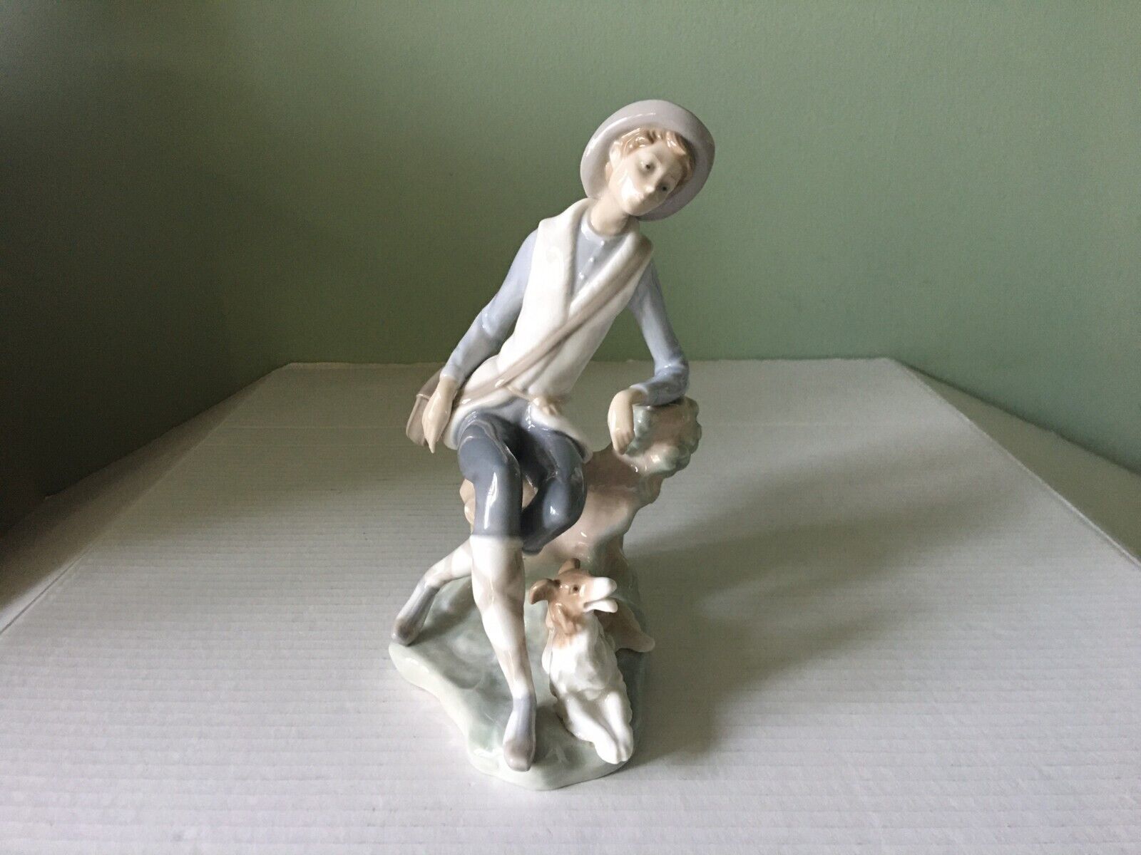 Lladro 4659 Shepherd Boy with Dog Porcelain Figurine 7 1/2\