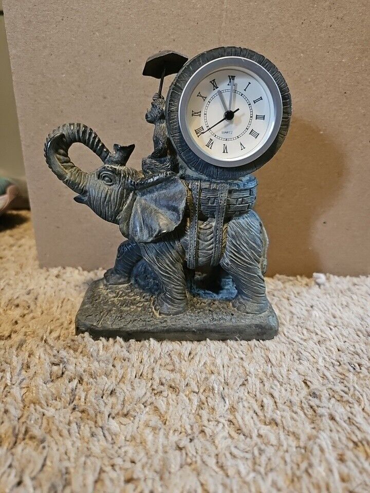 Vintage Colonial Clock Co.  Elephant Clock 7 X 6.5\