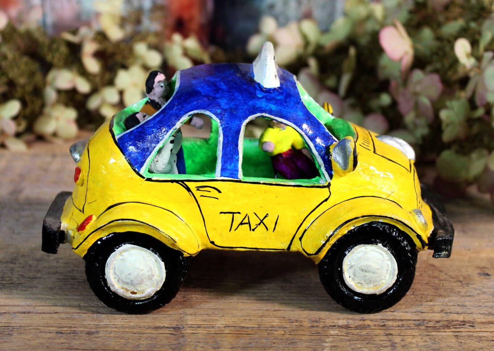 #1 Yellow Taxi Cab Juan José Ramos Handmade Barro Betus Tonala Mexican Folk Art