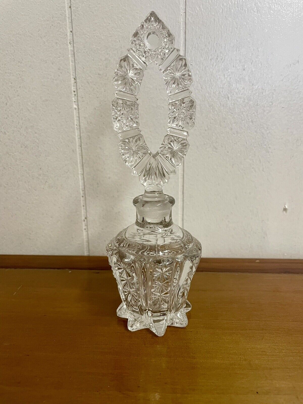 Vintage Art Deco Perfume Bottle Czechoslovakian Cut Glass Daisy Pattern