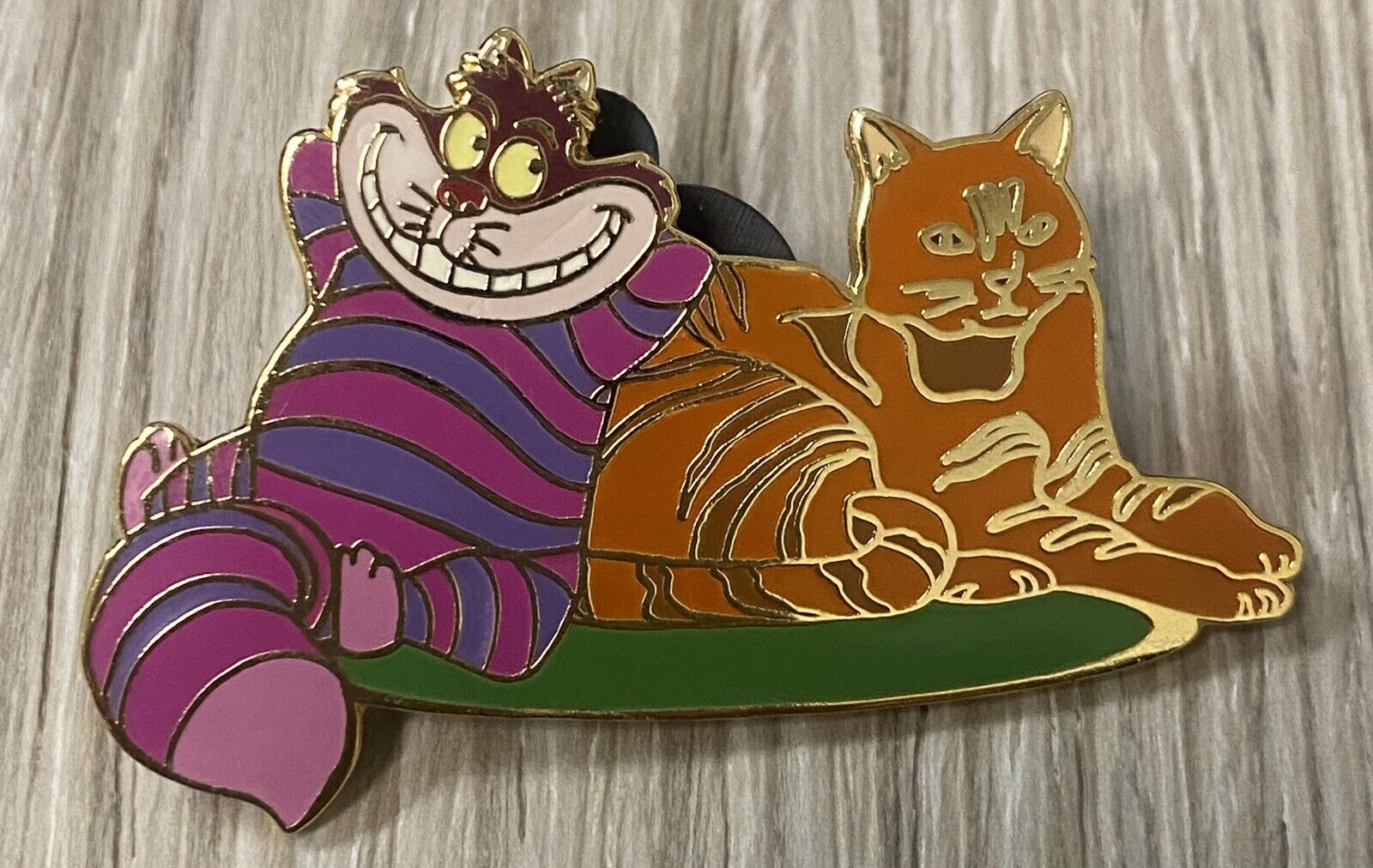 2008 Disney Pin Seeing Double Cheshire Cat with Tabby Cat LE 250