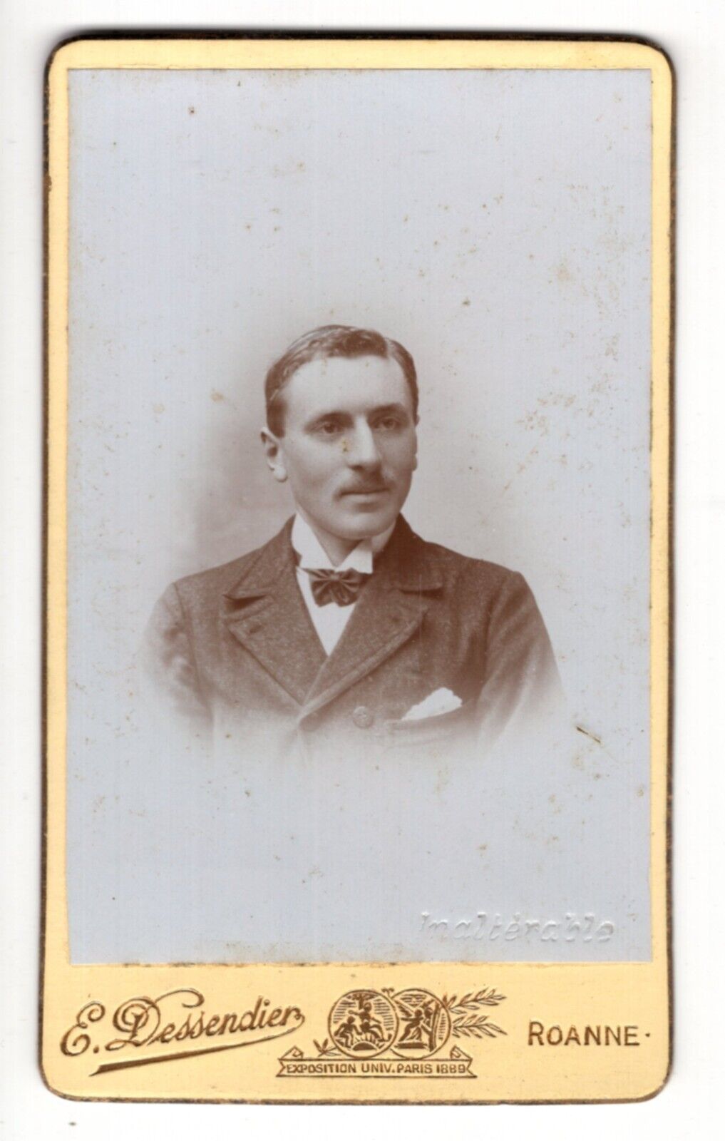 CIRCA 1890s CDV E. DESSENDIER HANDSOME MAN IN SUIT WITH MUSTACHE ROANNE FRANCE
