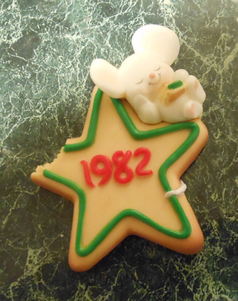 Hallmark Keepsake Ornament Cookie Mouse Star Cookie 1982