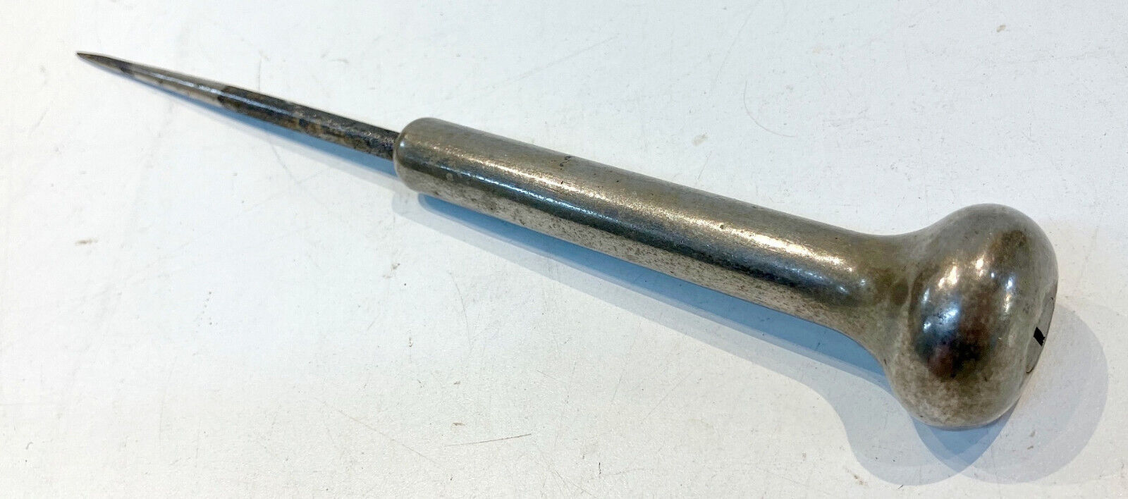 vtg metal handle Nickel plated handle. Spring in the handle OLD NOVELTY