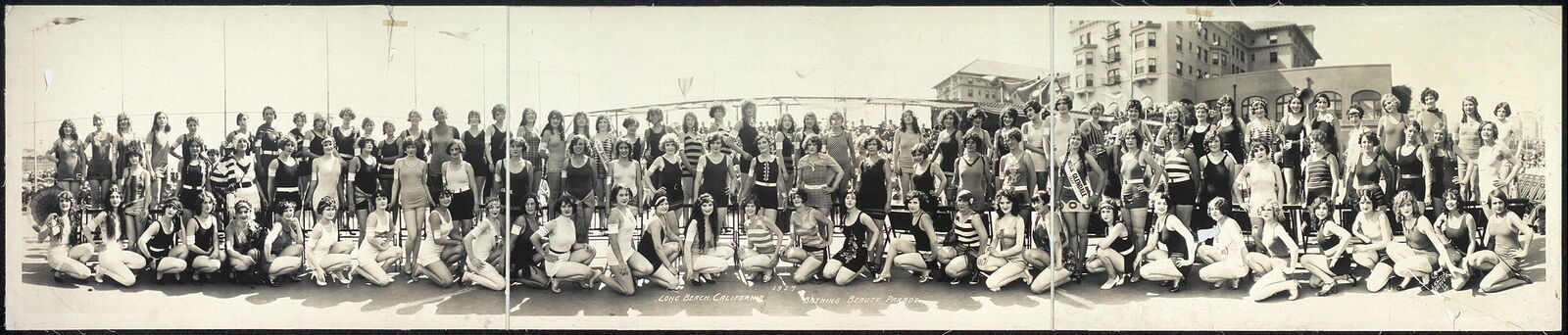 1927 Panoramic: Long Beach,California,Bathing Beauty Parade Contest 2