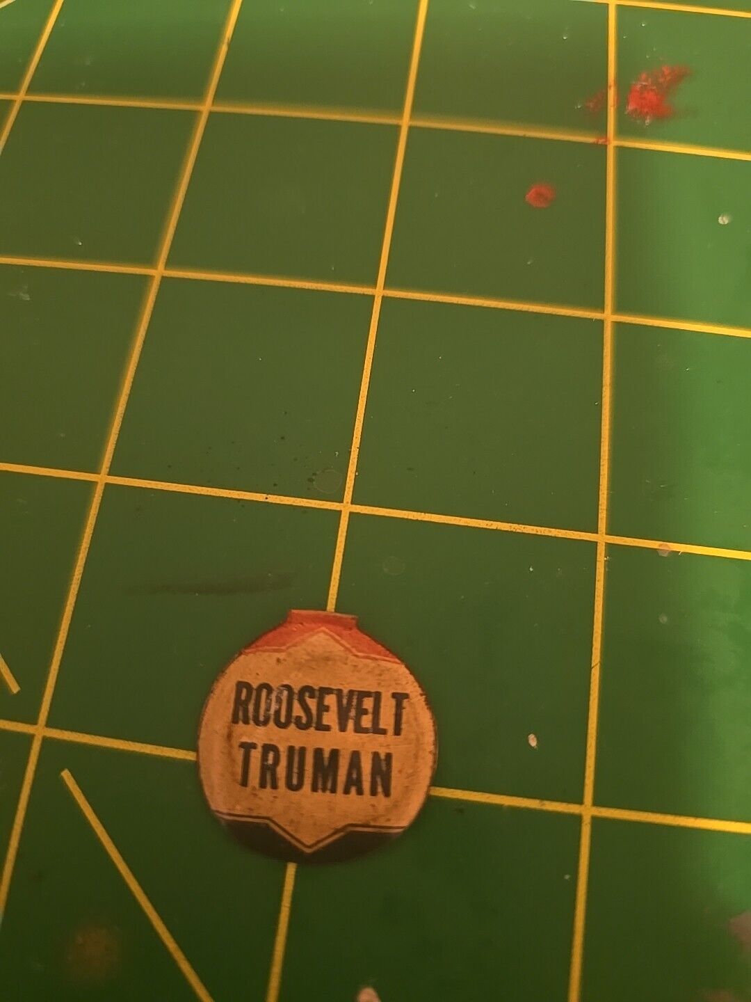Vintage Original Rare 1944 Roosevelt/Truman Campaign Lapel Button ***broken***