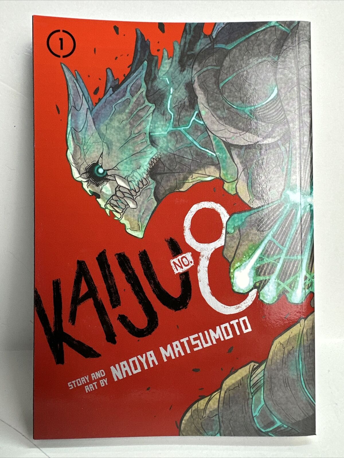 Kaiju No. 8 #1 (Viz, 2021) Naoya Matsumoto