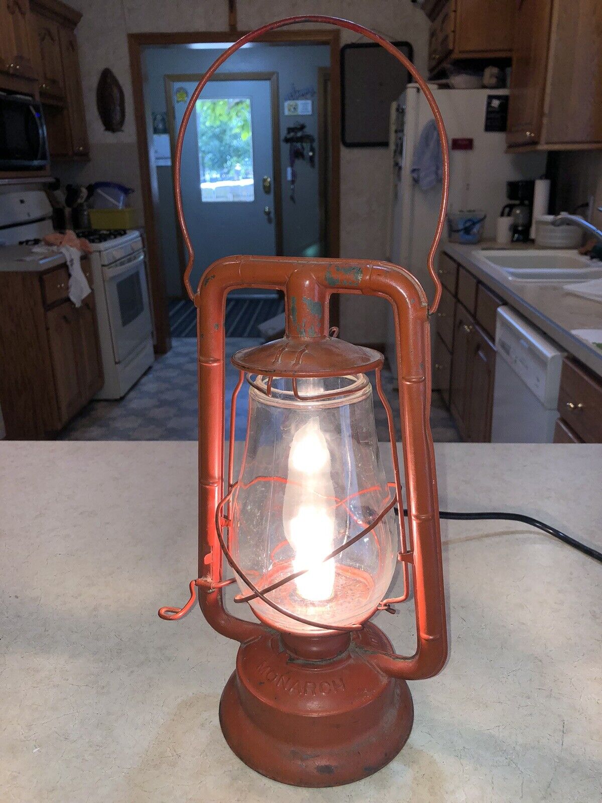 Electrified Dietz Monarch Lantern NY USA Glass Globe Lantern Tubular Barn Lamp