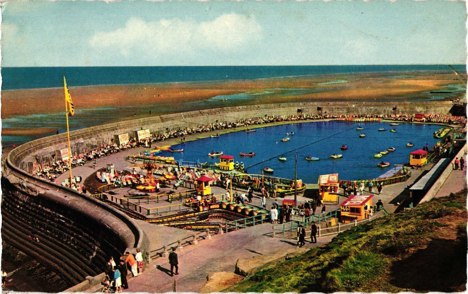 Blackpool North Shore Boating Pool England UK Chrome Postcard