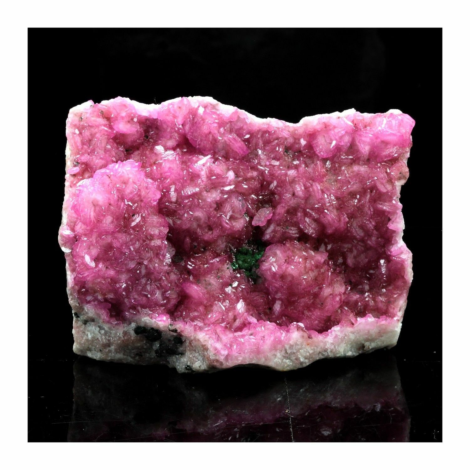 Cobalto Calcite. 868.5 Ct. Kolwezi District, Katanga, Congo
