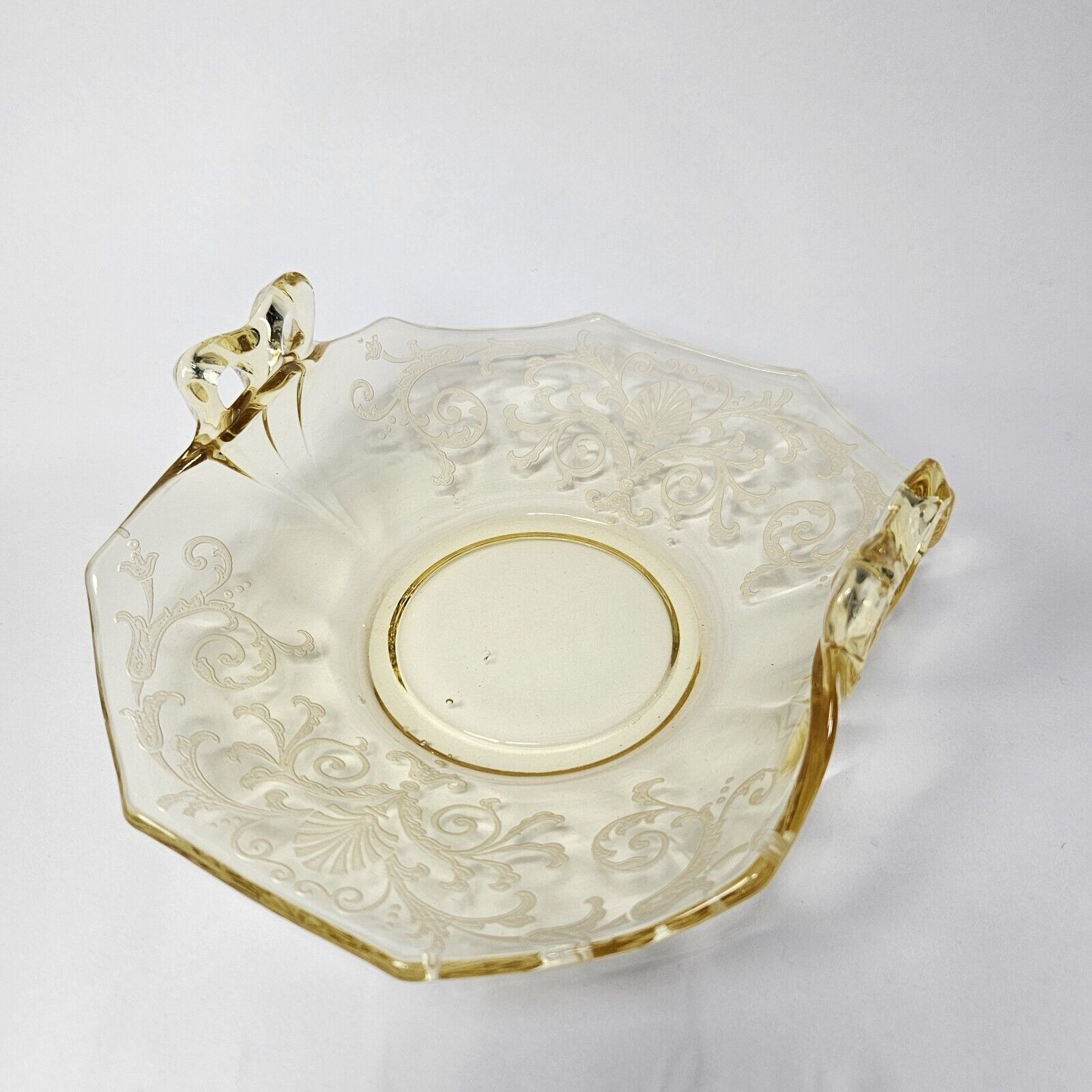 Fostoria Versailles Topaz Yellow Depression Glass Handled Bonbon Serving Plate