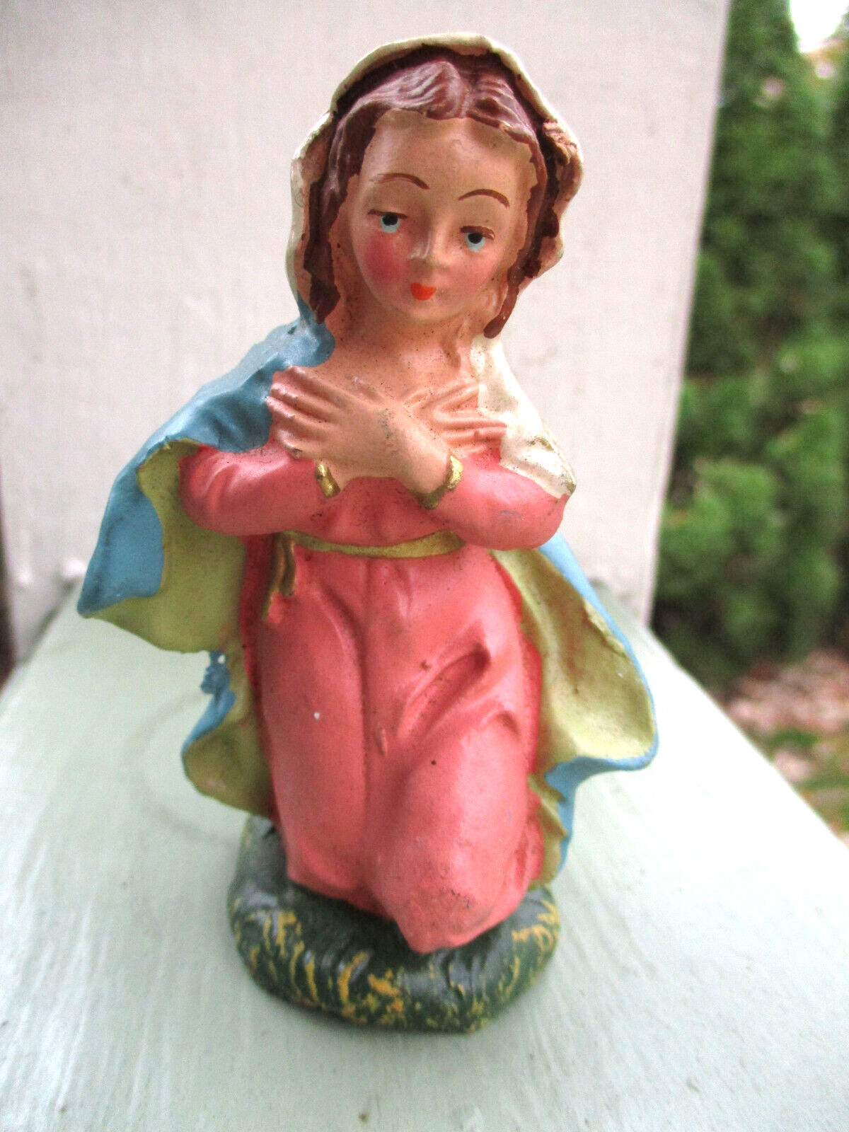 Nativity Decoration Figurine Christmas Woman Kneeling Vintage Made in Italy