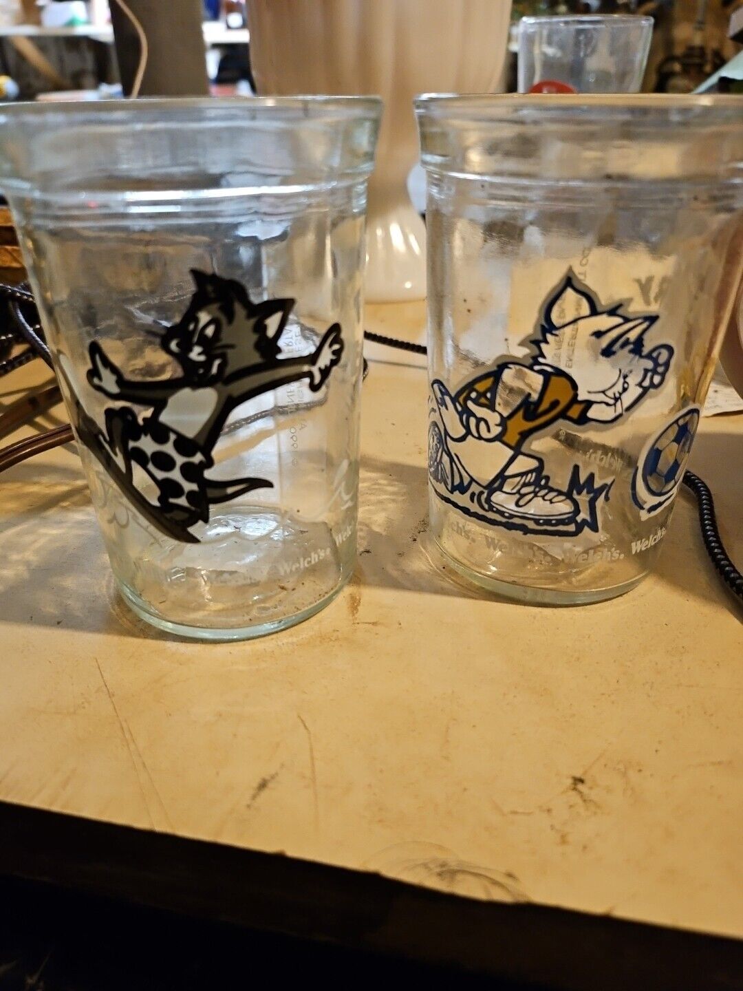 Lot of 2 Welch\'s 1990 1991 Tom & Jerry Jelly Glasses Vintage  Decal  Good