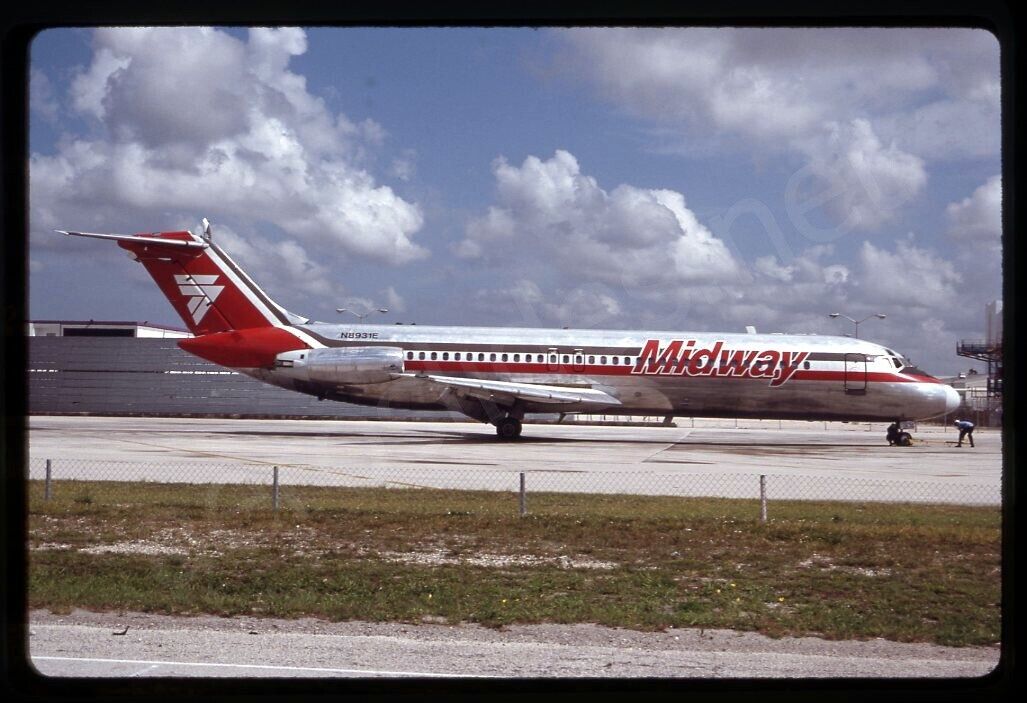 Midway Douglas DC-9-31 N8931E Apr 94 Kodachrome Slide/Dia A21