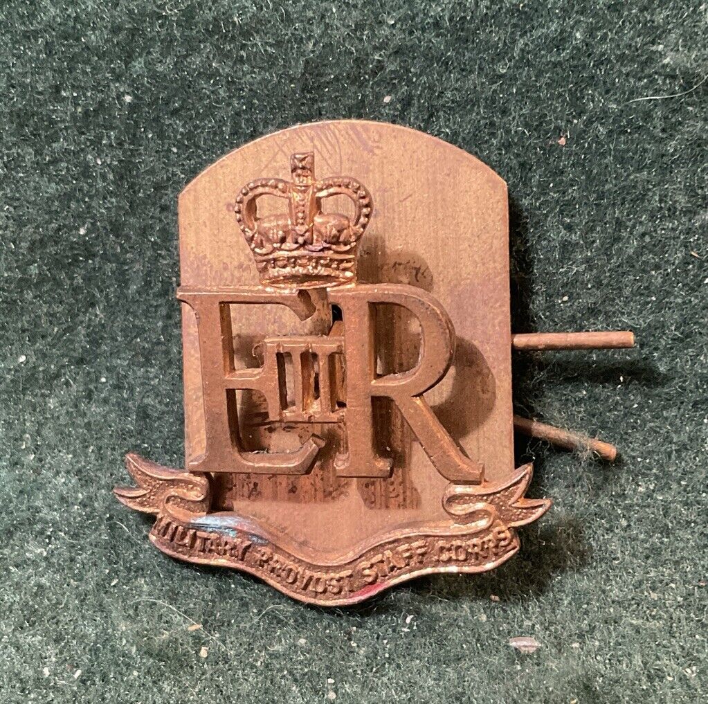 Military Provost Staff Corps Original British Army Cap Badge Queens Crown N31