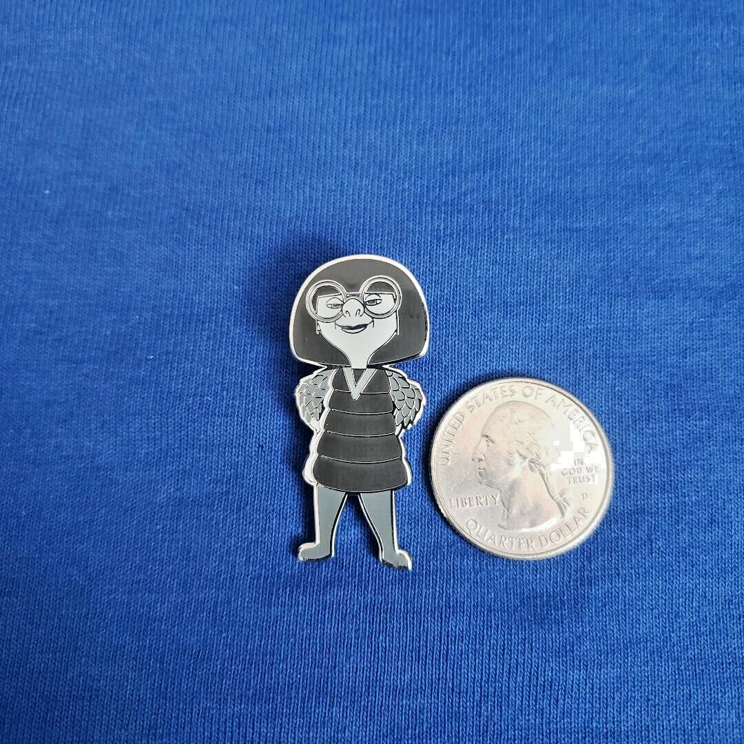 Disney 100 Pixar Limited Release  Edna Mode The Incredibles Pin