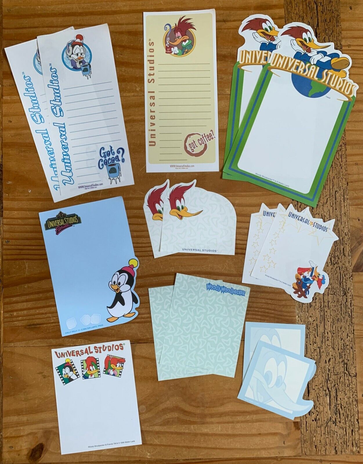 Woody Woodpecker Chilly Willy 15 Sheets Stationery / Stationary LOT MEMO Paper
