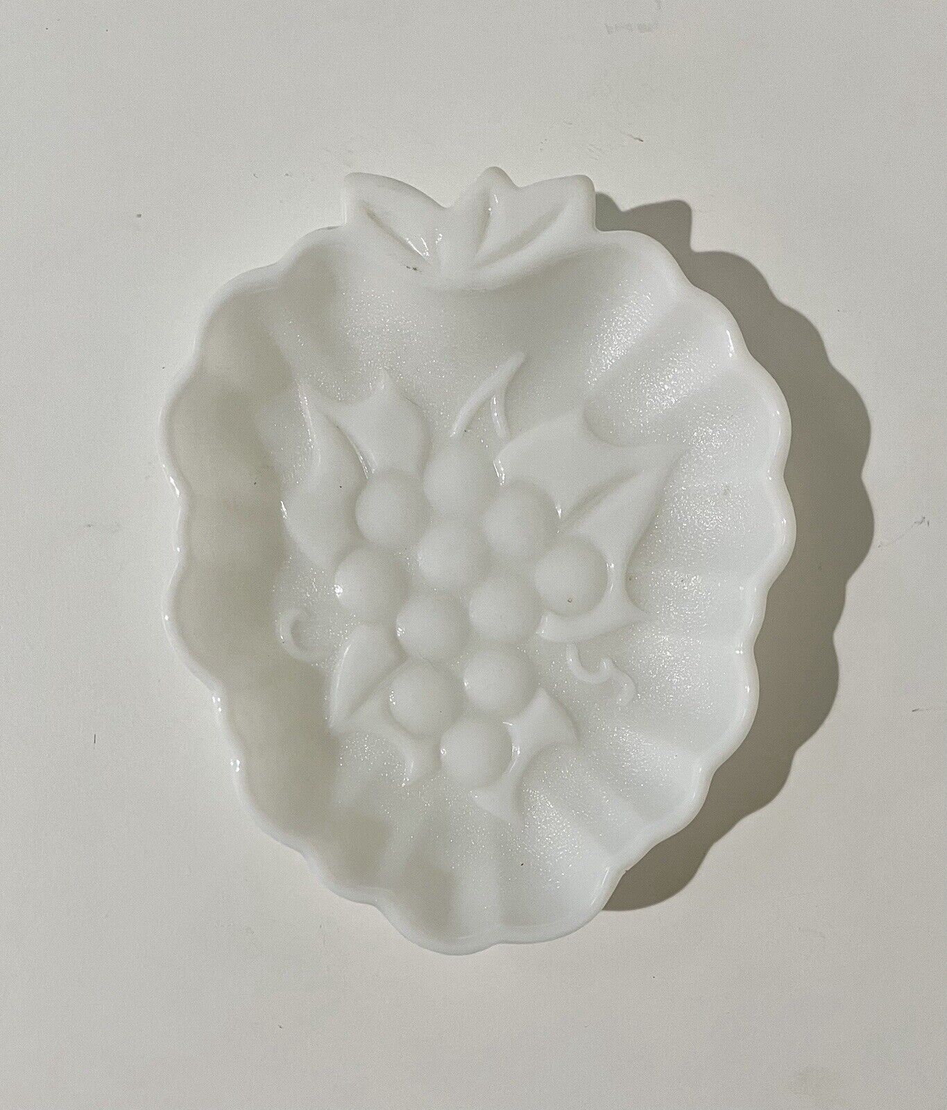 Vintage white milk glass grape cluster candy dish